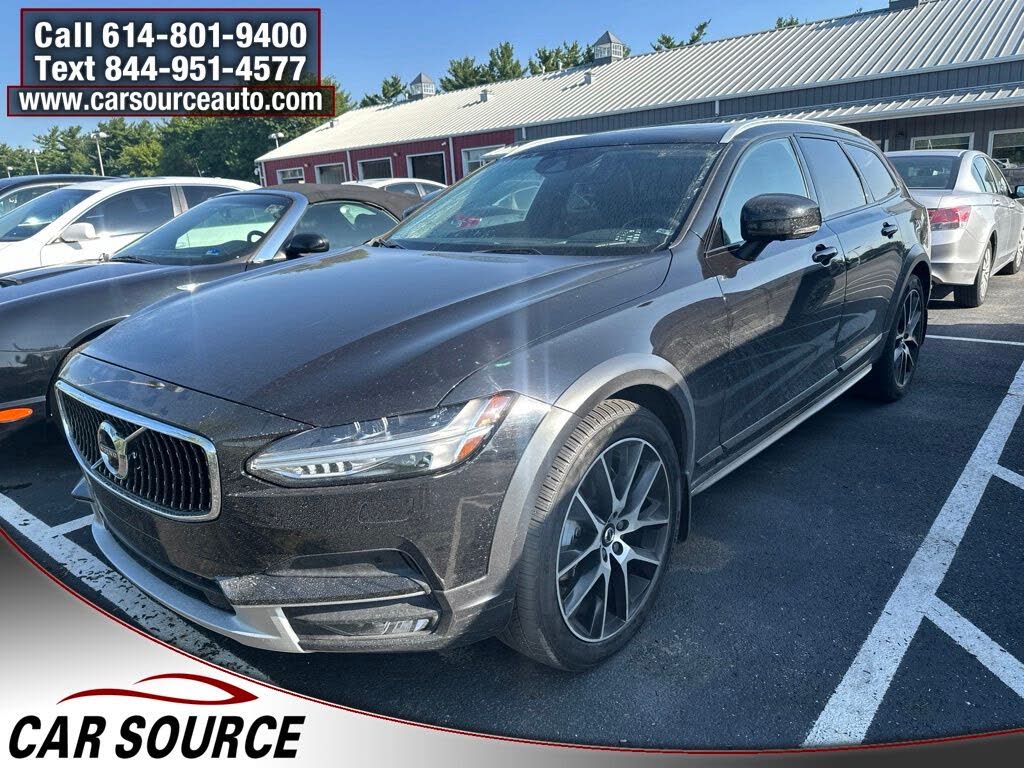 2020 Volvo V90 Cross Country T6