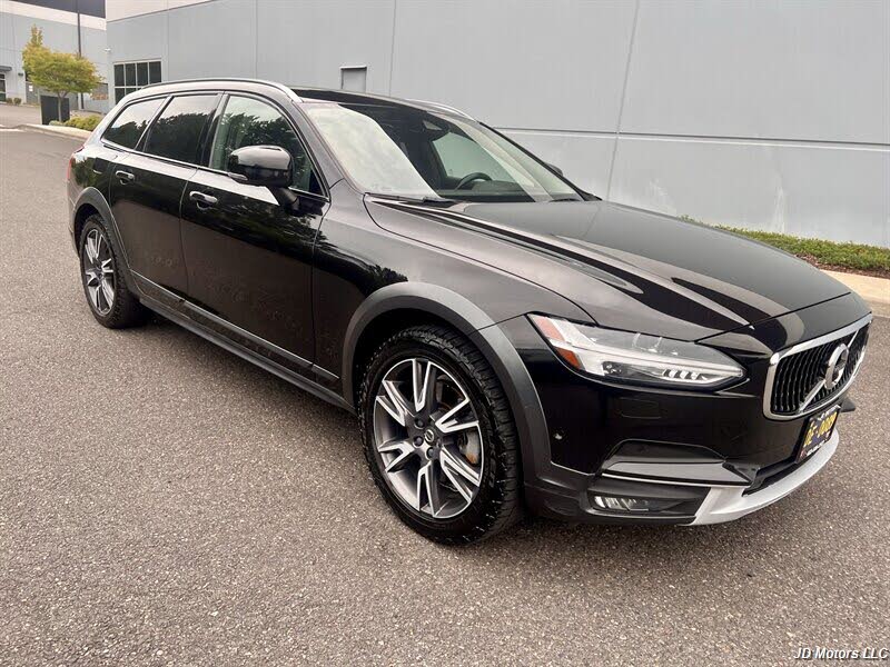 2018 Volvo V90 T6