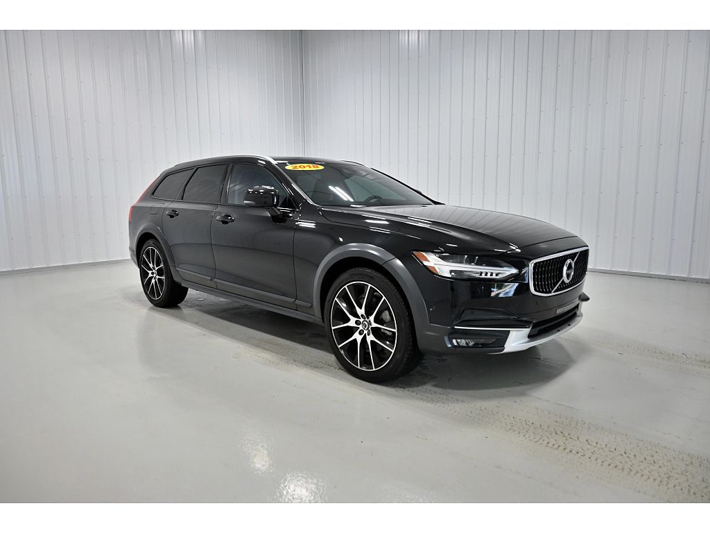 2018 Volvo V90 T6