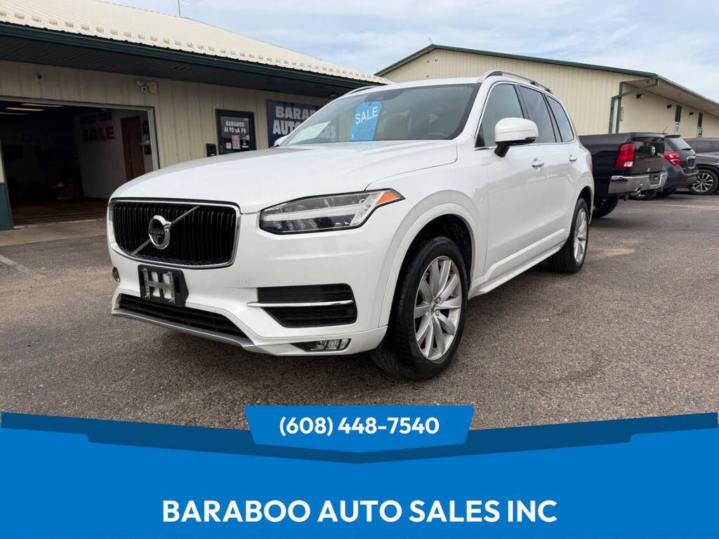 2017 Volvo XC90 T6 Momentum