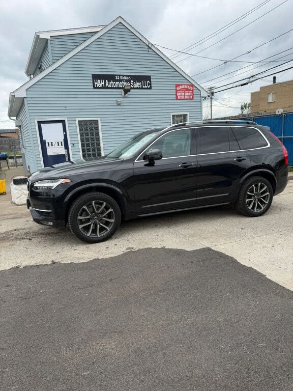 2018 Volvo XC90 T6 Momentum