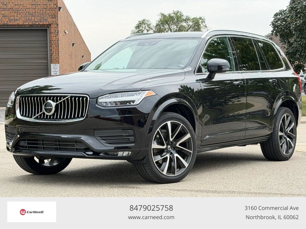 2022 Volvo XC90 T6 Momentum