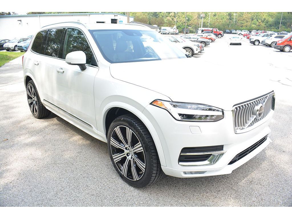2021 Volvo XC90 T6 Inscription
