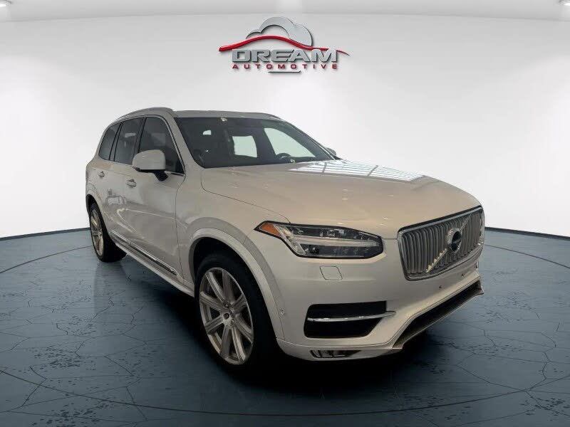2019 Volvo XC90 T6 Inscription