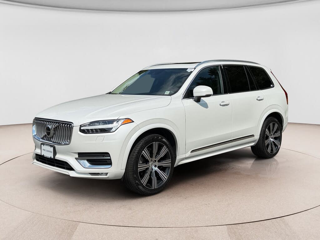 2022 Volvo XC90 T6 Inscription