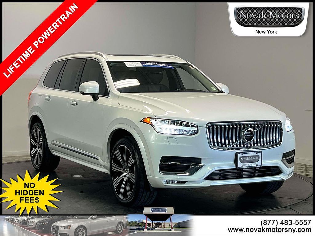 2022 Volvo XC90 T6 Inscription