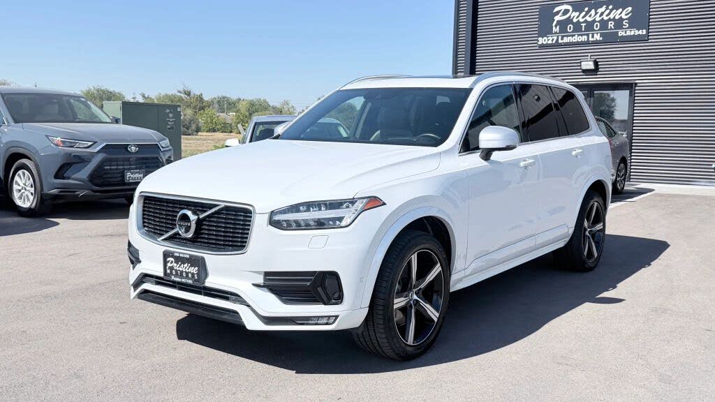 2019 Volvo XC90 T6 R-Design