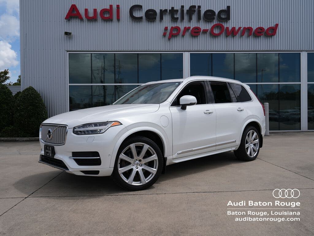 2017 Volvo XC90 T8 Inscription Twin Engine Plug-In Hybrid