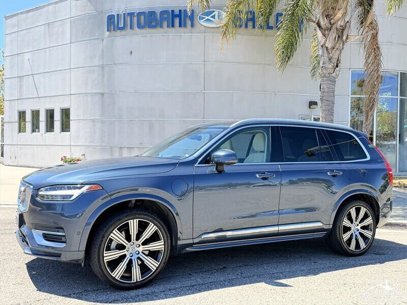 2022 Volvo XC90 Recharge Plug-In Hybrid T8 Inscription