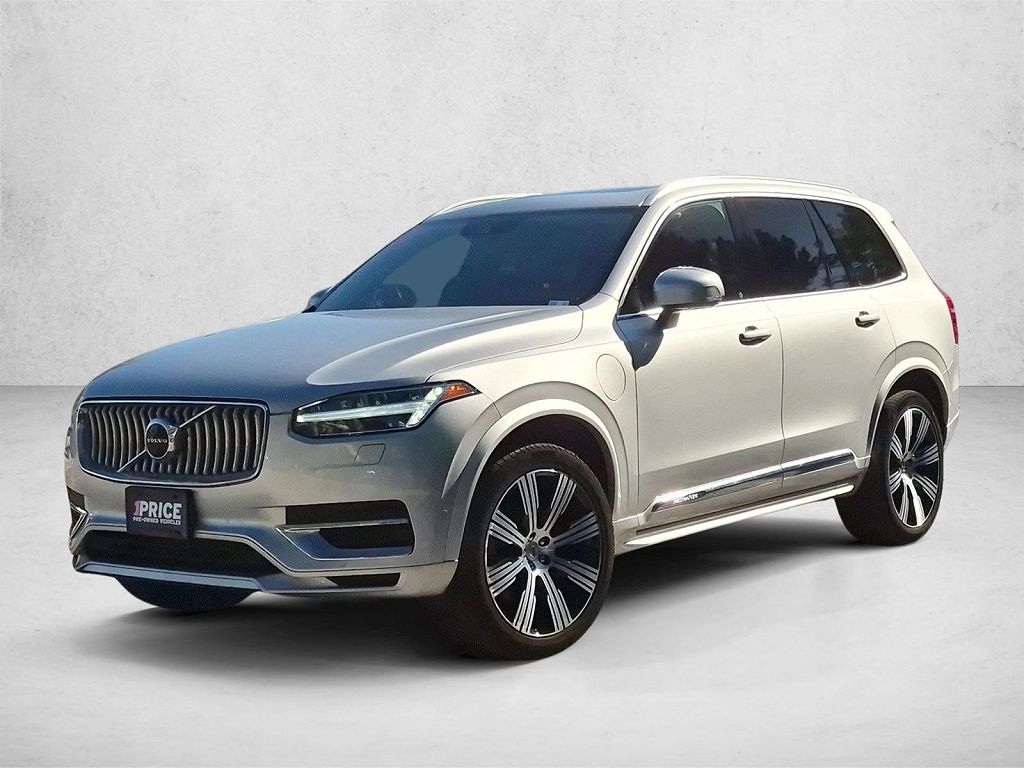 2021 Volvo XC90 Recharge Plug-In Hybrid T8 Inscription 7 Passenger