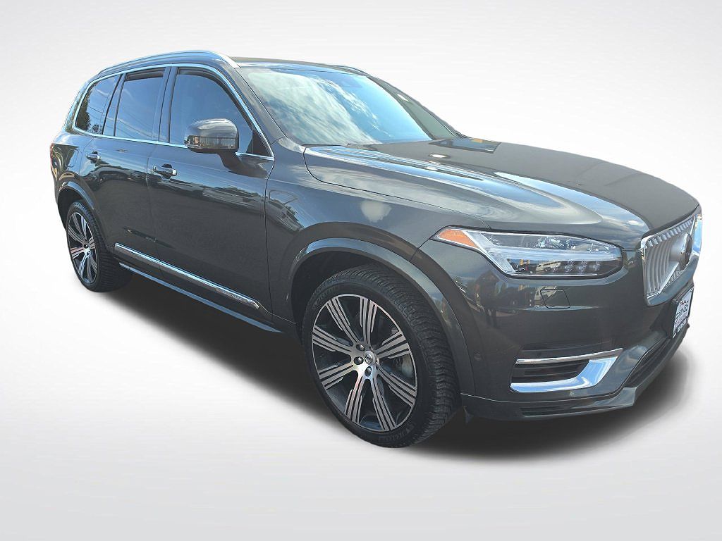 2022 Volvo XC90 Recharge Plug-In Hybrid T8 Inscription
