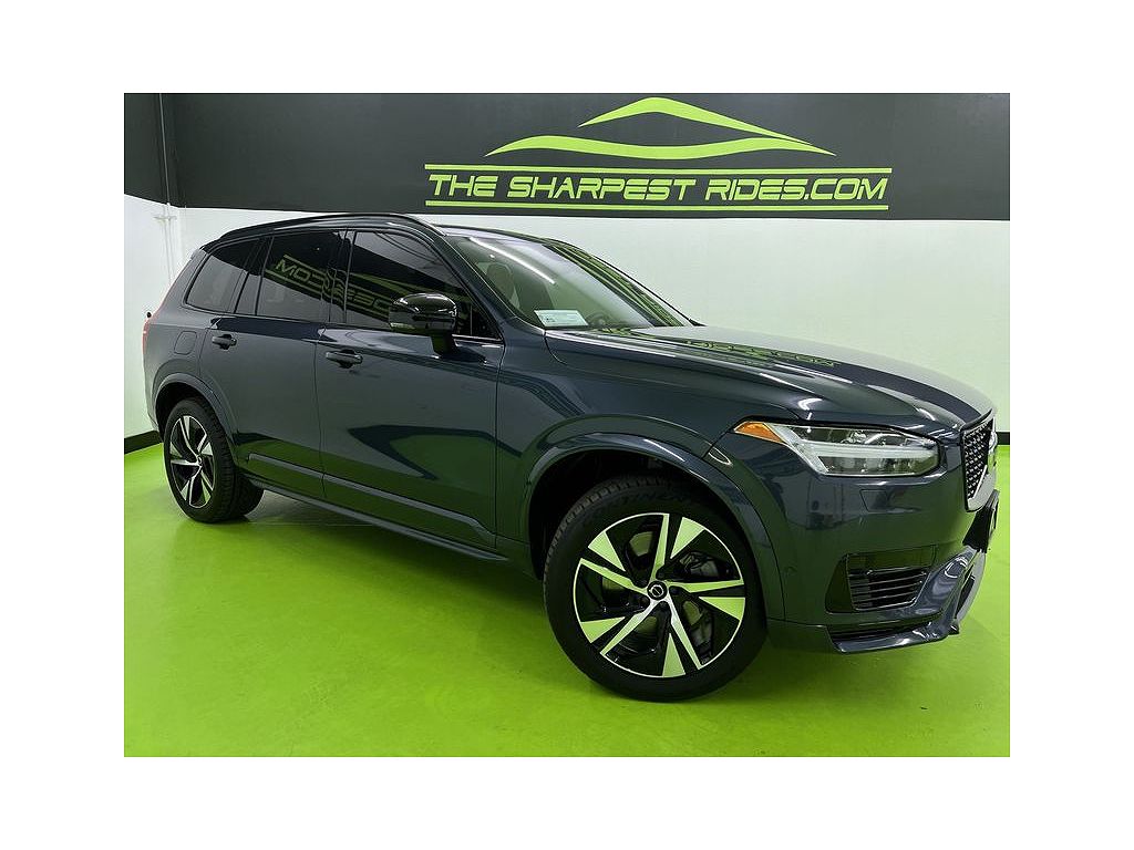2022 Volvo XC90 Recharge Plug-In Hybrid T8 R-Design