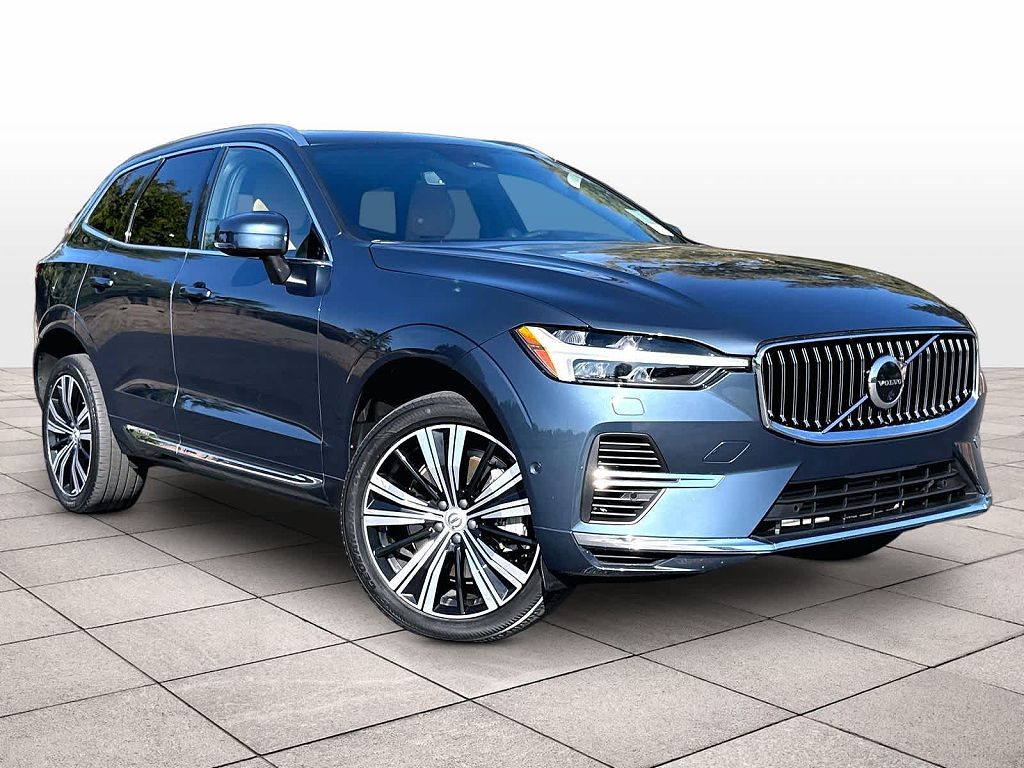 2022 Volvo XC60 Recharge Plug-In Hybrid Inscription