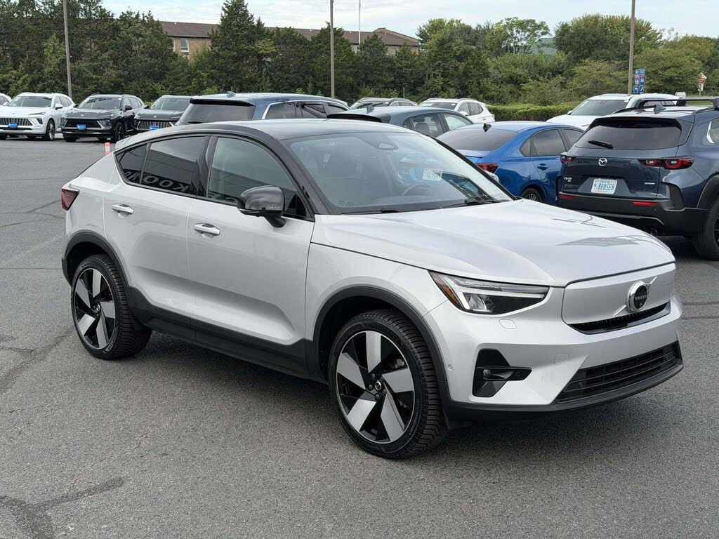 2022 Volvo C40 Ultimate
