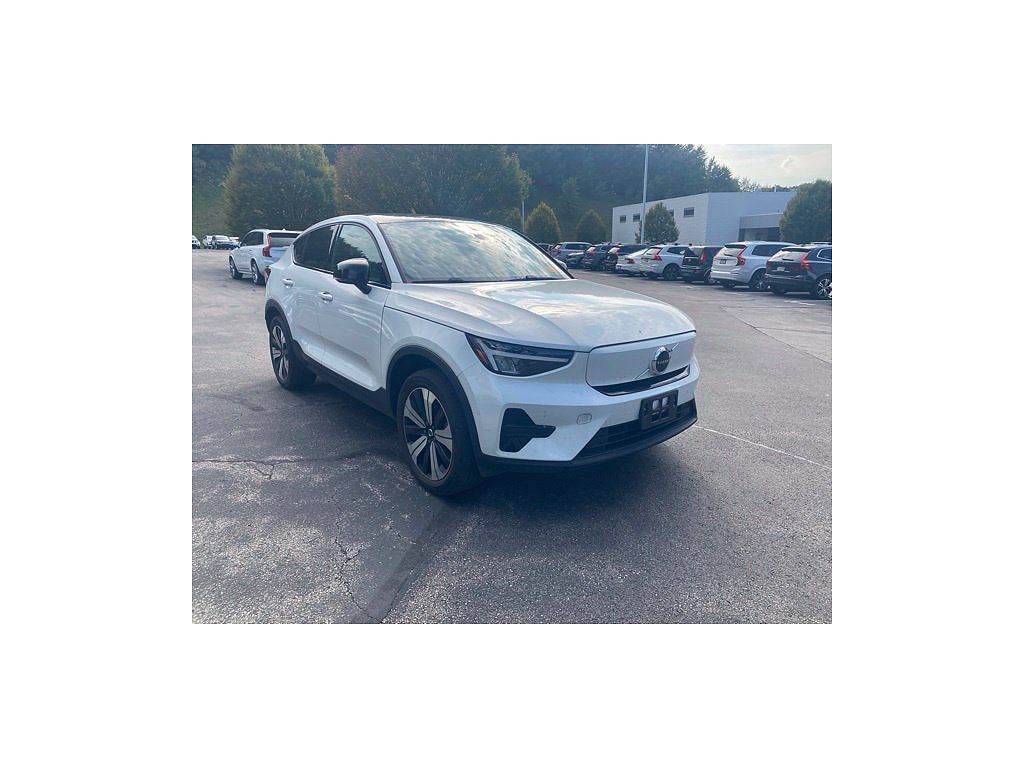 2023 Volvo C40 Core