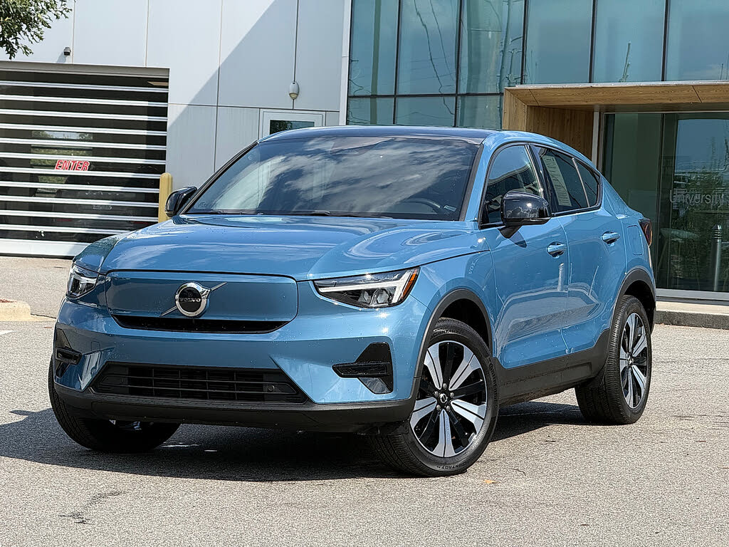 2023 Volvo C40 Recharge Core