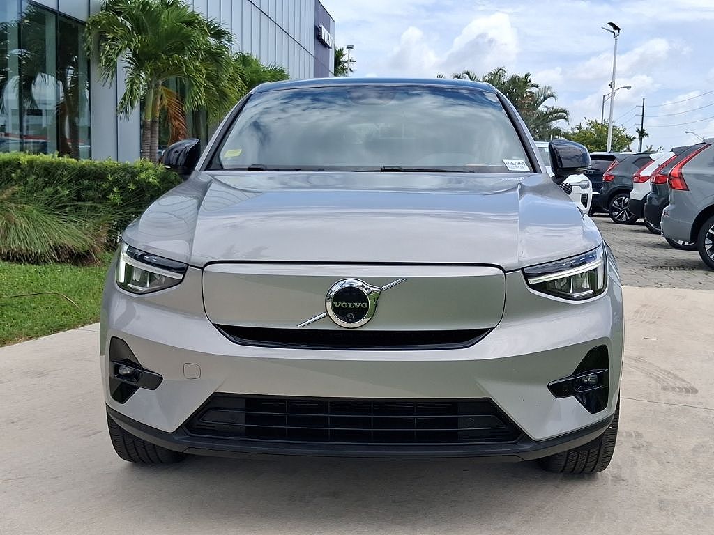 2023 Volvo C40 Recharge Plus