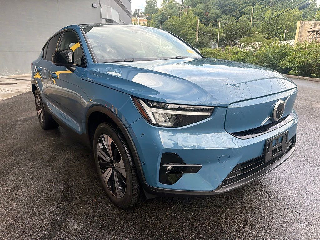 2023 Volvo C40 Recharge Pure Electric Twin Plus