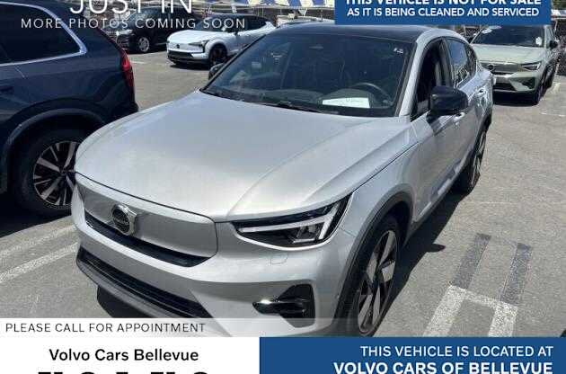 2023 Volvo C40 Plus