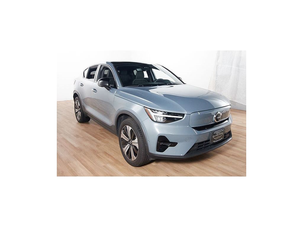 2023 Volvo C40 Plus