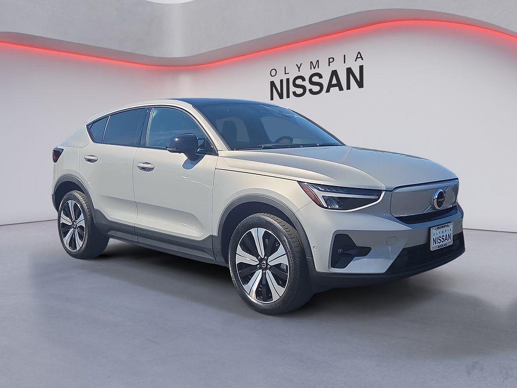 2023 Volvo C40 Plus