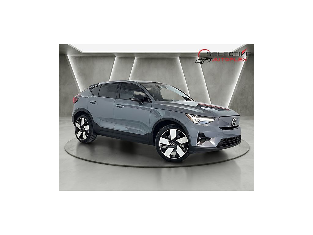 2023 Volvo C40 Ultimate