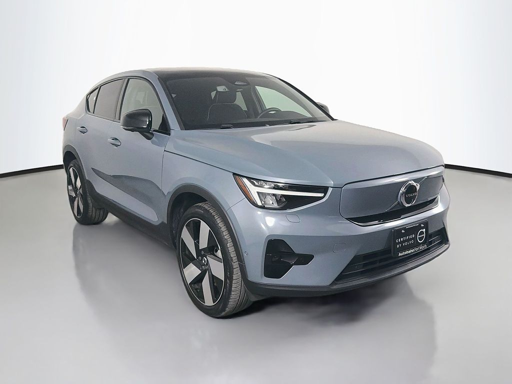 2023 Volvo C40 Ultimate