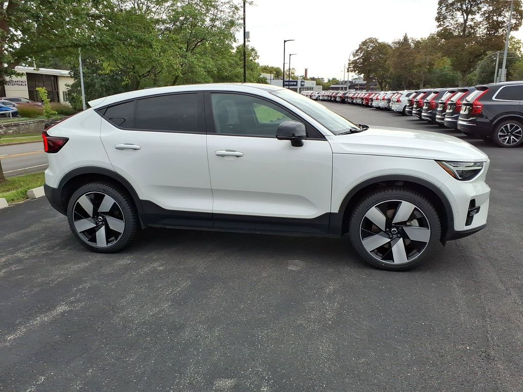 2023 Volvo C40 Recharge Pure Electric Twin Ultimate
