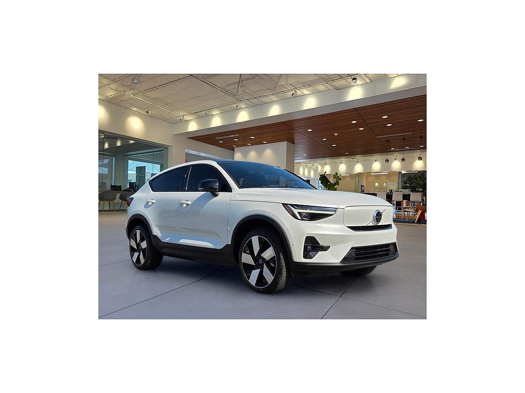 2023 Volvo C40 Ultimate