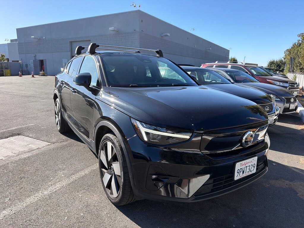 2023 Volvo C40 Recharge photo 1