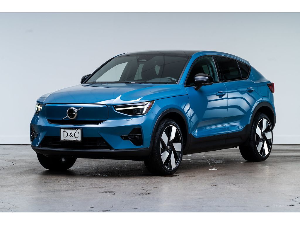 2023 Volvo C40 Ultimate