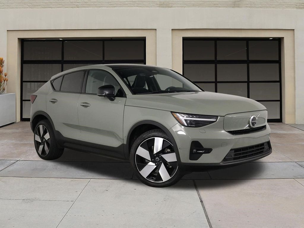 2023 Volvo C40 Ultimate
