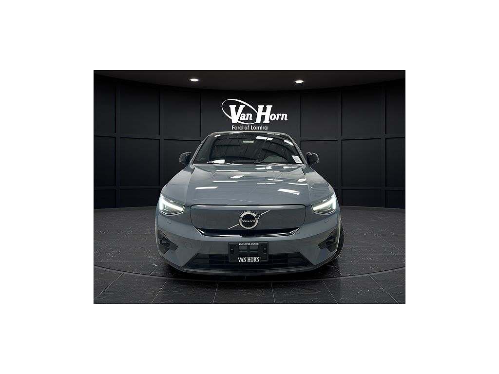 2023 Volvo C40 Ultimate