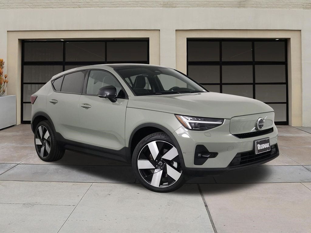 2023 Volvo C40 Ultimate
