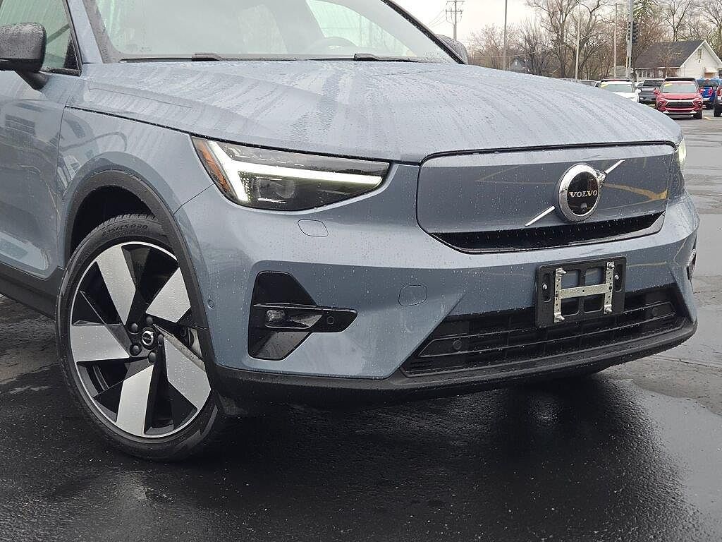2023 Volvo C40 Ultimate
