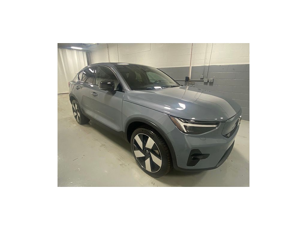 2023 Volvo C40 Ultimate