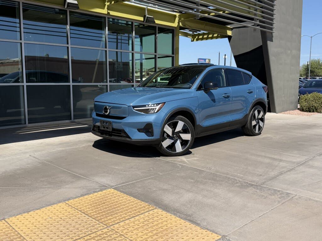 2023 Volvo C40 Ultimate