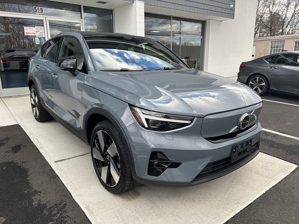 2023 Volvo C40 Ultimate