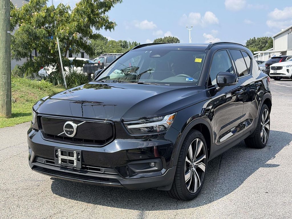 2022 Volvo XC40 Recharge Pure Electric P8 Ultimate