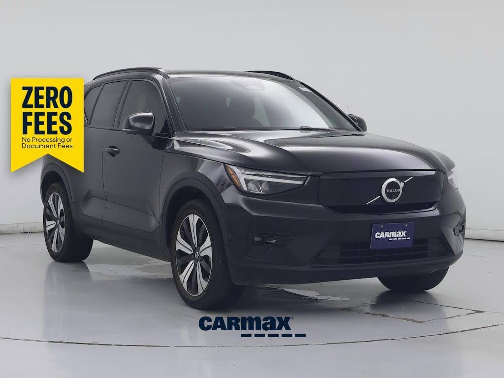 2023 Volvo XC40 Plus