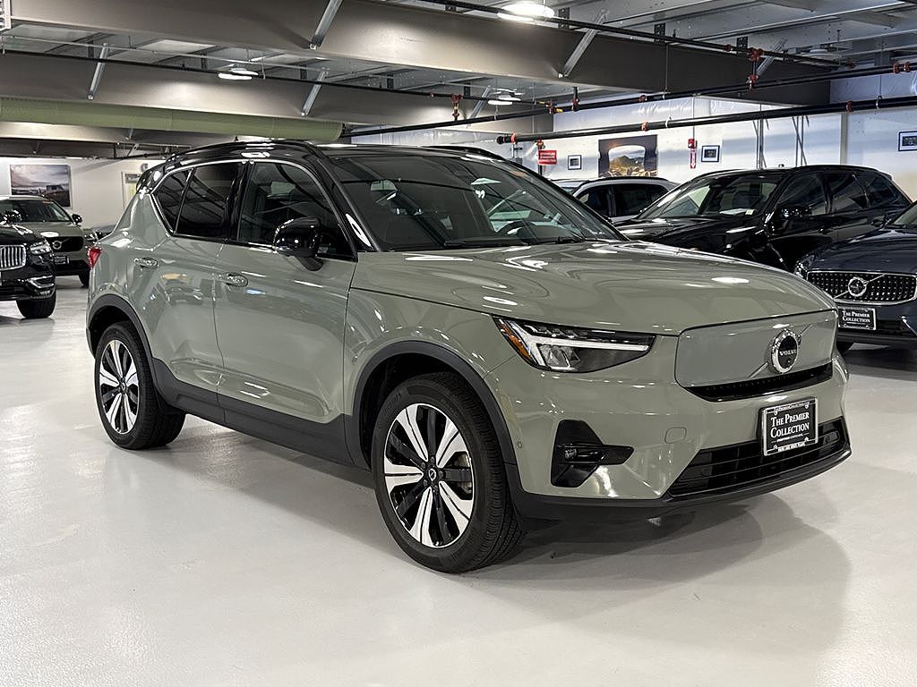 2023 Volvo XC40 Recharge Plus