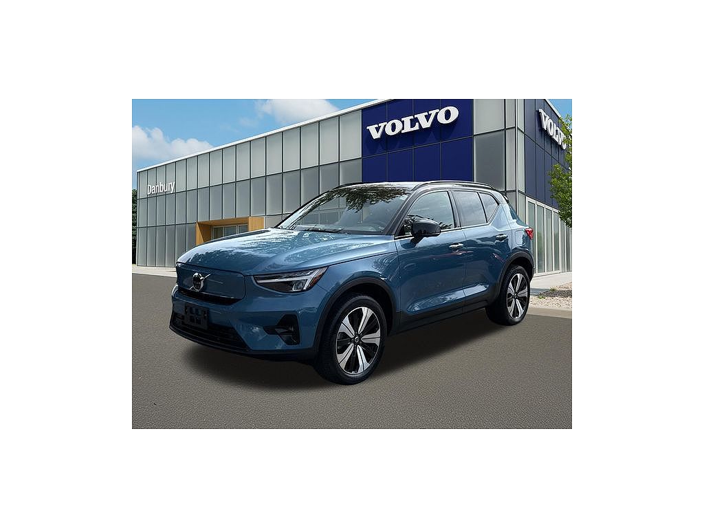 2023 Volvo XC40 Recharge Pure Electric Twin Plus