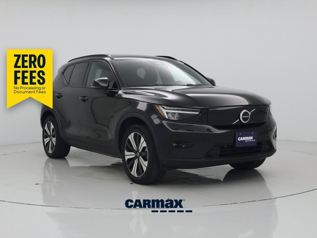 2023 Volvo XC40 Plus