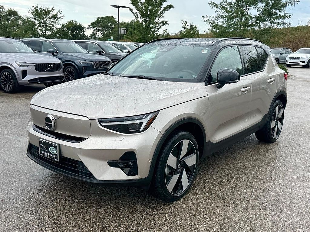 2023 Volvo XC40 Ultimate