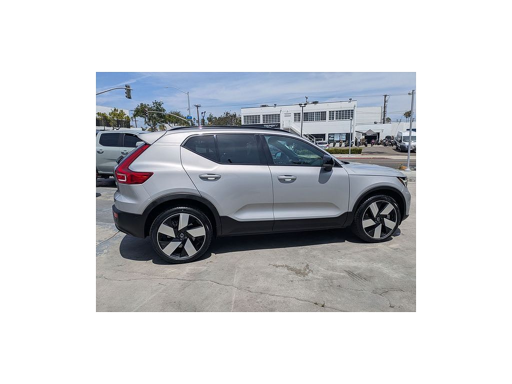 2023 Volvo XC40 Recharge Ultimate