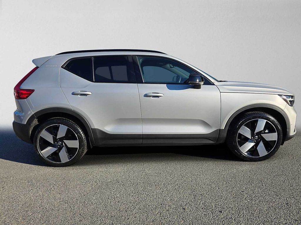 2023 Volvo XC40 Recharge Pure Electric Ultimate