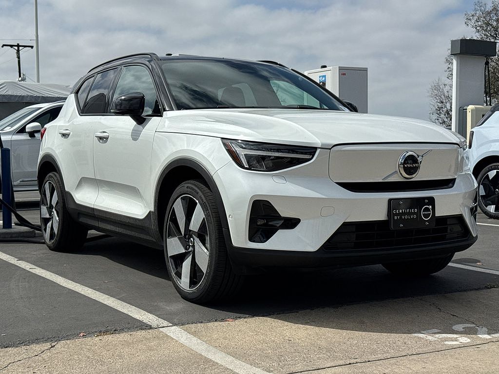 2023 Volvo XC40 Recharge Plus