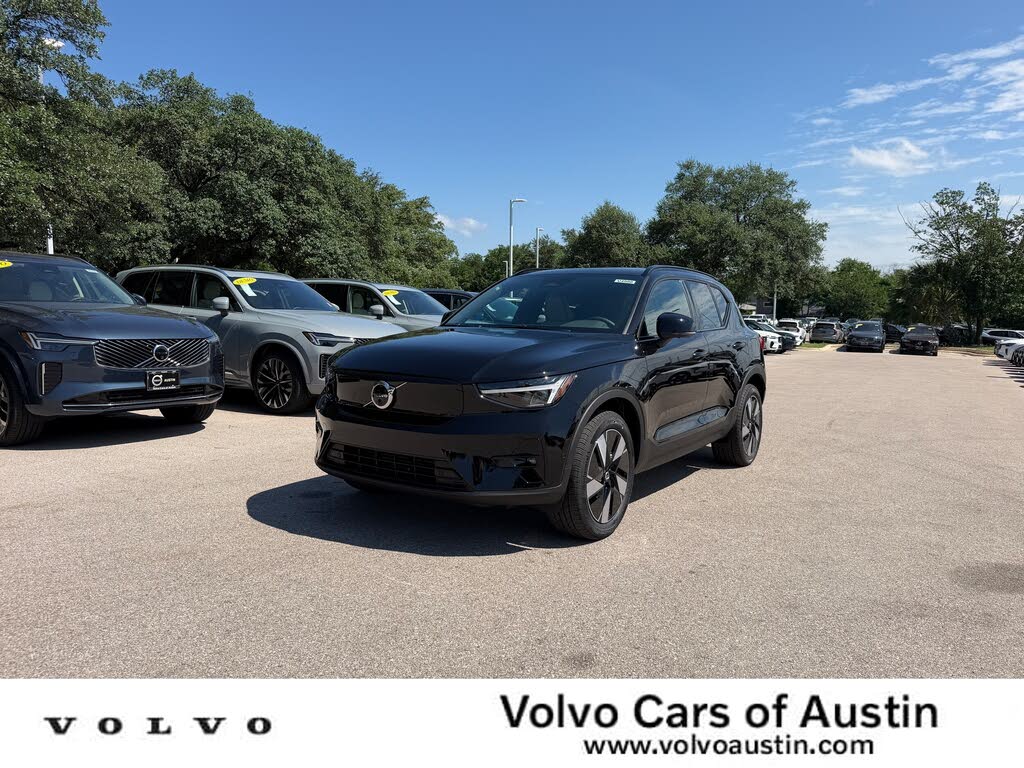 2026 Volvo EX40 Single Motor Plus