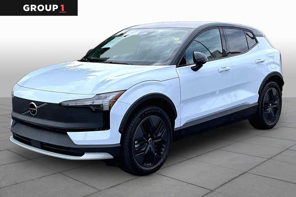 2026 Volvo EX30 Twin Motor Performance Ultra