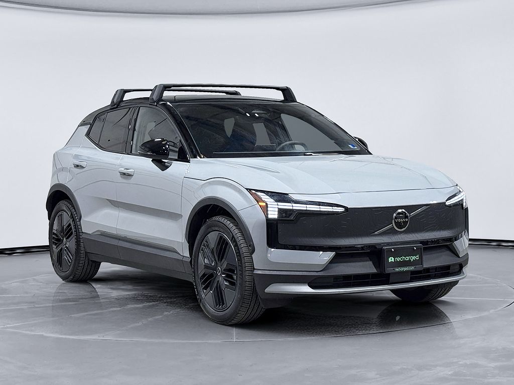 2026 Volvo EX30 Twin Motor Performance Ultra